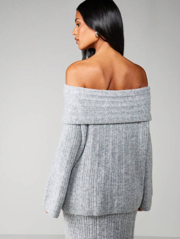 MISSGUIDED Off Shoulder Oversized Ribbed Knit Sweater