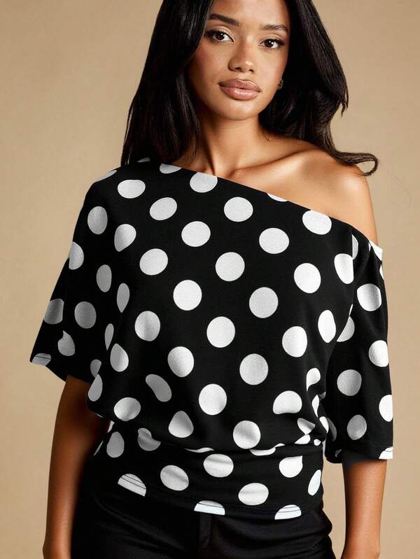 MISSGUIDED Off Shoulder Polka Dot Crop Top With Flutter Sleeves