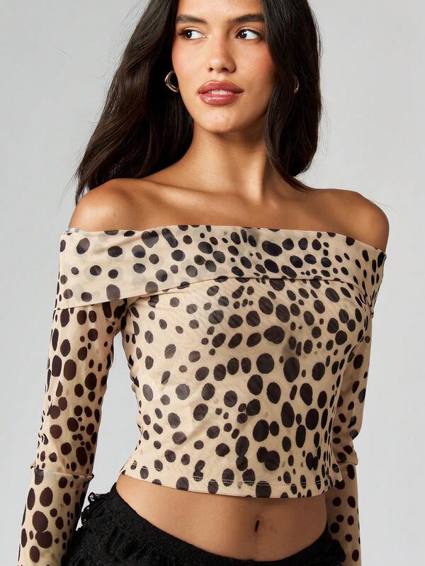 MISSGUIDED Off Shoulder Polka Dot Long Sleeve Top With Ruffle