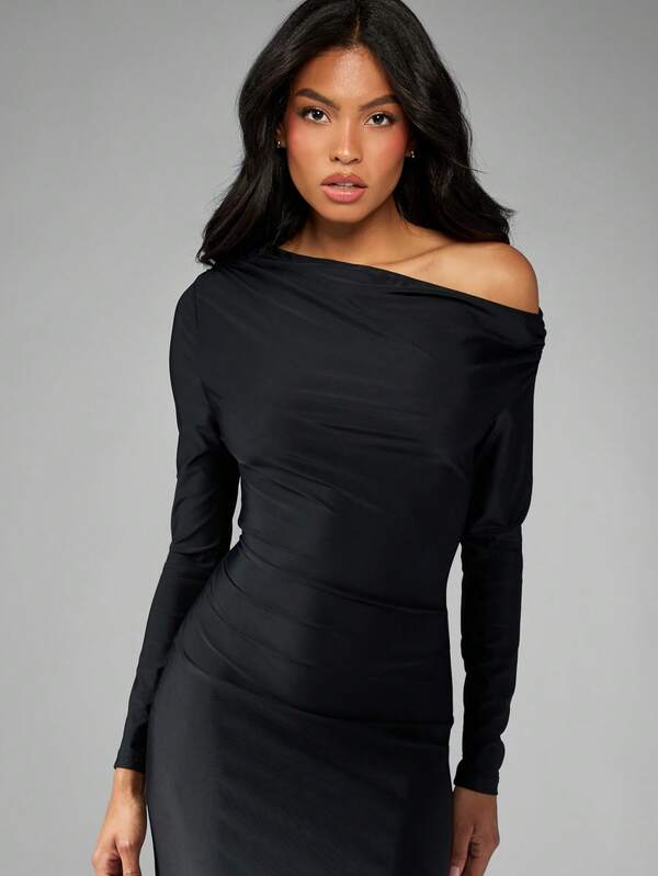 MISSGUIDED Off Shoulder Ruched Maxi Dress With Long Sleeves