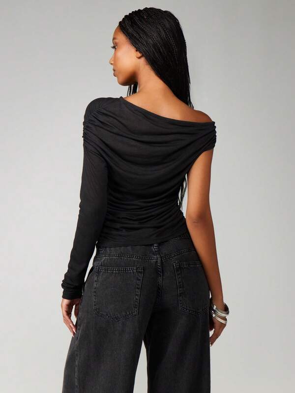 MISSGUIDED Off Shoulder Sheer Knit Top With Long Sleeves