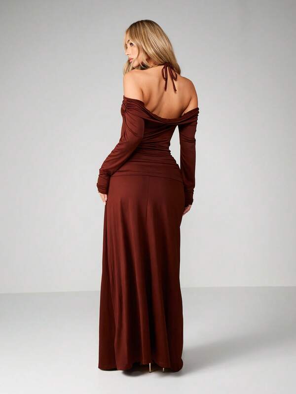 MISSGUIDED Off Shoulder Twisted Cutout Maxi Dress