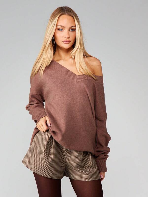 MISSGUIDED Off Shoulder V-Neck Oversized Knit Sweater