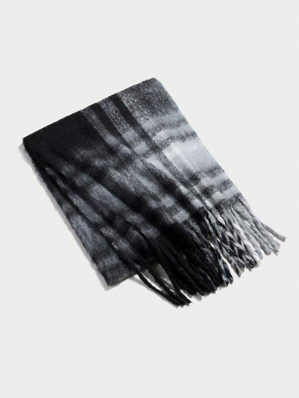 MISSGUIDED Ombre Gradient Scarf With Fringe