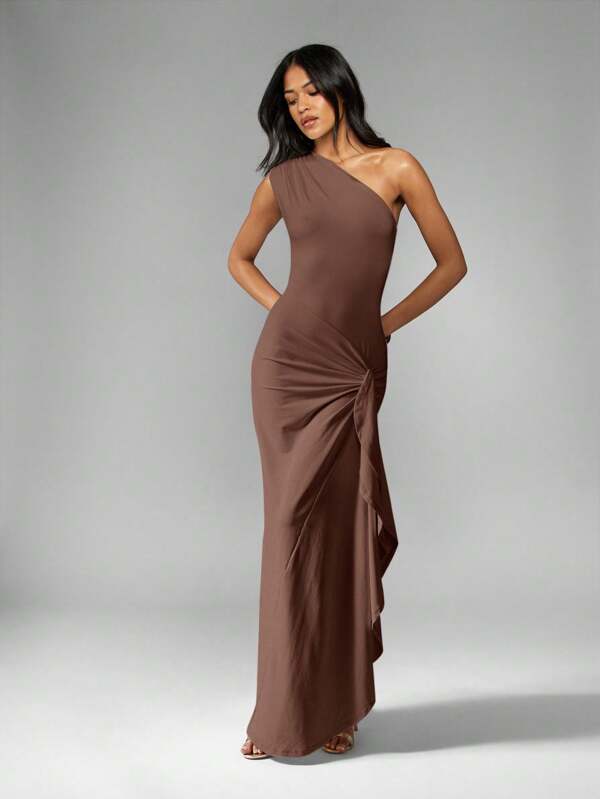 MISSGUIDED One Shoulder Draped Ruched Side Split Formal Maxi Dress