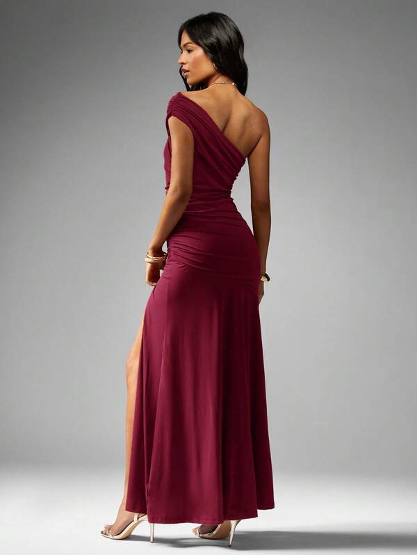 MISSGUIDED One Shoulder Ruched Maxi Dress With Side Slit
