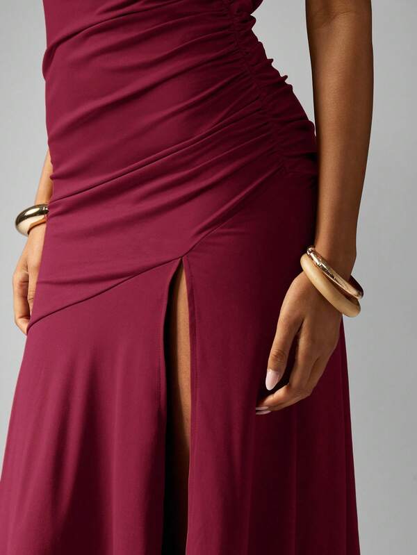 MISSGUIDED One Shoulder Ruched Maxi Dress With Side Slit