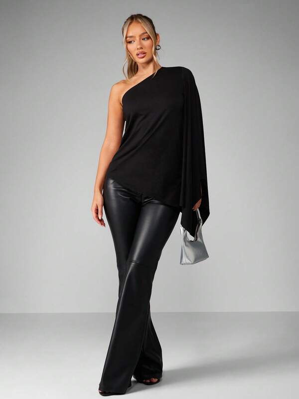 MISSGUIDED One Shoulder Top With Dramatic Bell Sleeve