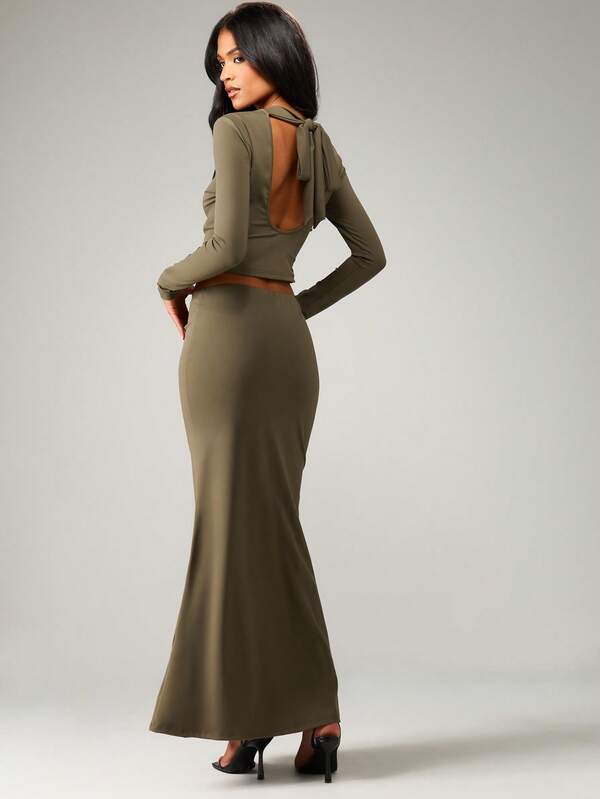MISSGUIDED Open Back Bow Detail Crop Top With Fitted Maxi Skirt