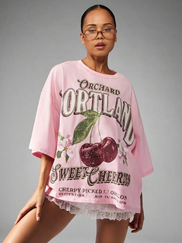 MISSGUIDED Oversized Cherry Print T Shirt With Lace Trim