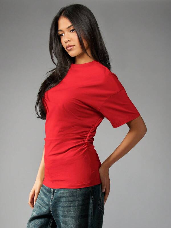 MISSGUIDED Oversized Cinched Waist T-Shirt With Ruched Detail