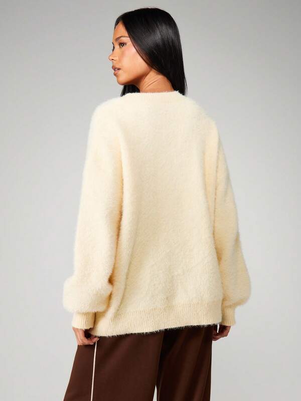 MISSGUIDED Oversized Crew Neck Fuzzy Sweater