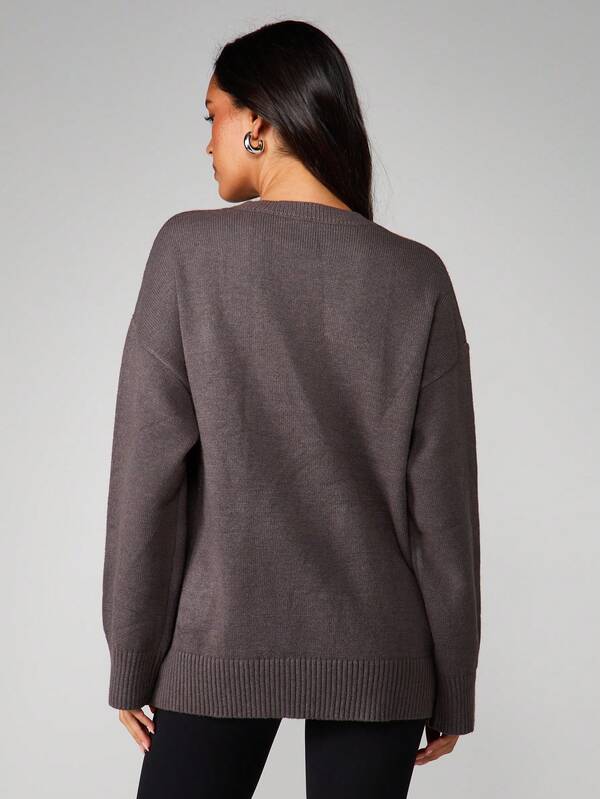 MISSGUIDED Oversized Crew Neck Knit Sweater With Embroidery