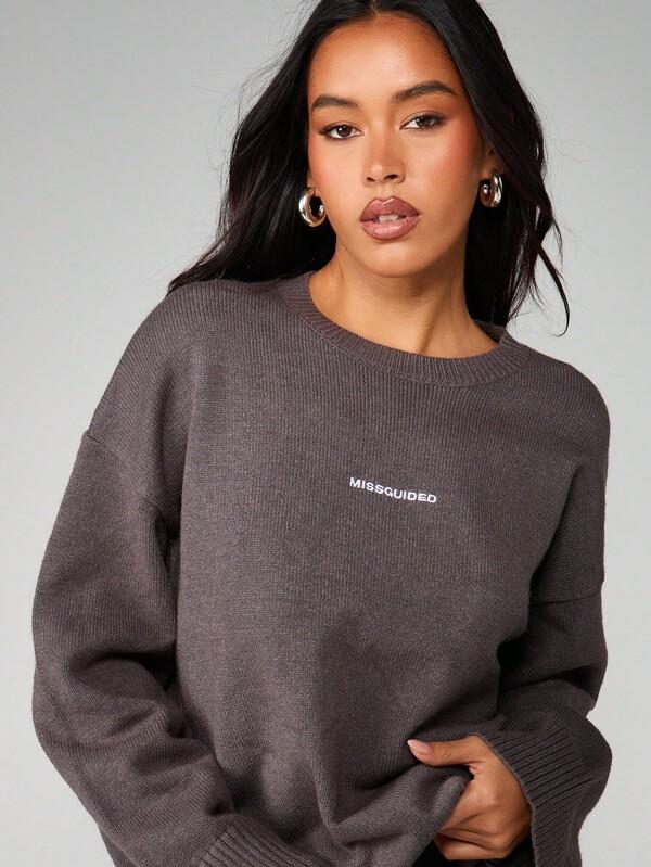MISSGUIDED Oversized Crew Neck Knit Sweater With Embroidery