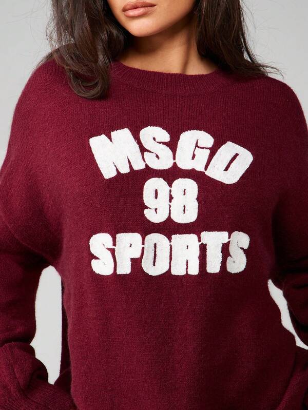 MISSGUIDED Oversized Crew Neck Knit Sweater With Logo Print