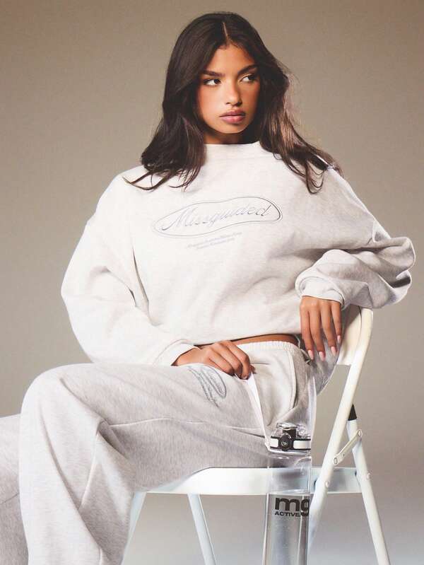 MISSGUIDED Oversized Crew Neck Logo Sweatshirt