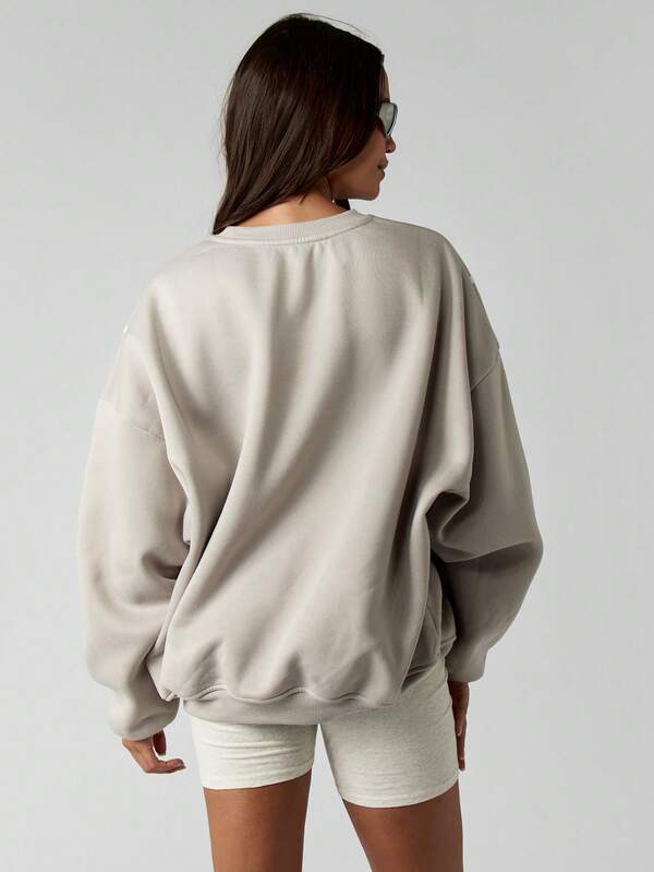 MISSGUIDED Oversized Crew Neck Pullover Sweatshirt