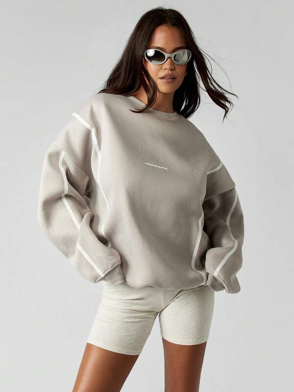 MISSGUIDED Oversized Crew Neck Pullover Sweatshirt