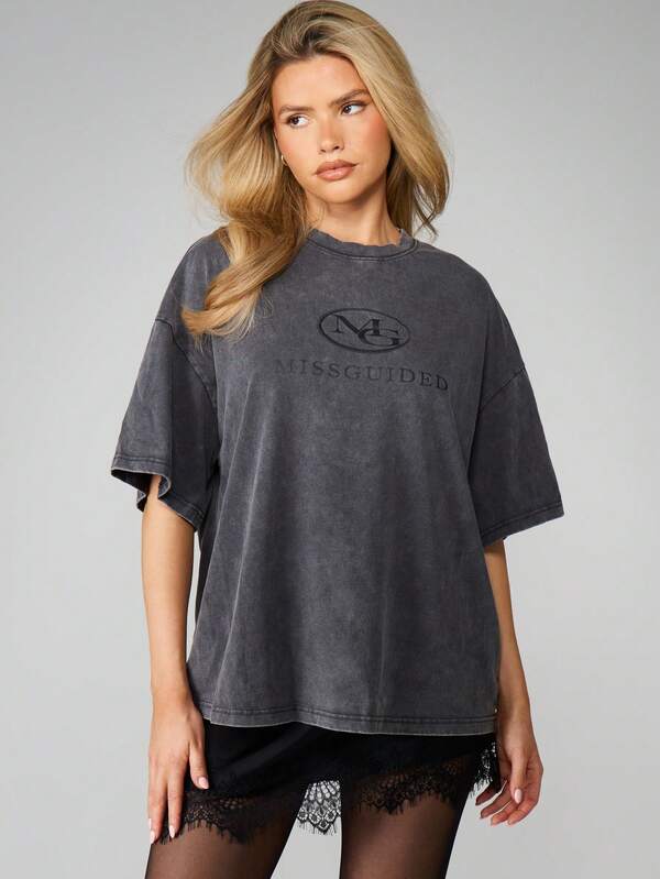 MISSGUIDED Oversized Graphic Print Crew Neck Tee