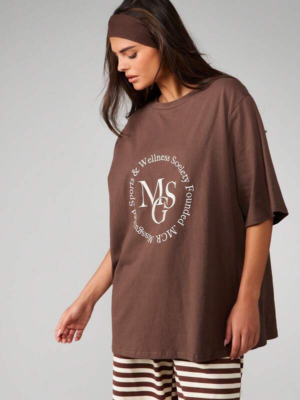 MISSGUIDED Oversized Graphic T-Shirt With Circular Print