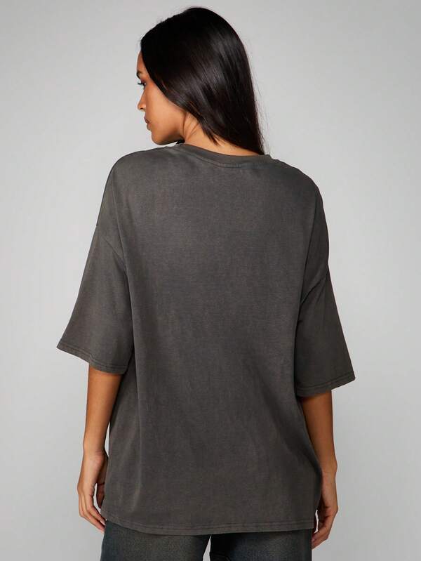 MISSGUIDED Oversized Graphic T-Shirt With Skull Print