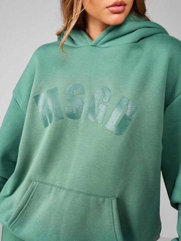 MISSGUIDED Oversized Hoodie With Drawstring And Centre Pocket