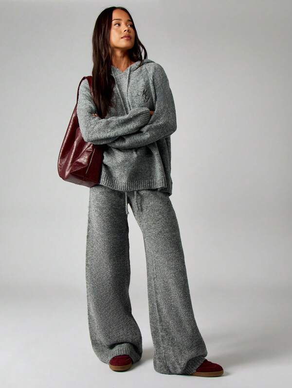 MISSGUIDED Oversized Knitted Hoodie With Logo