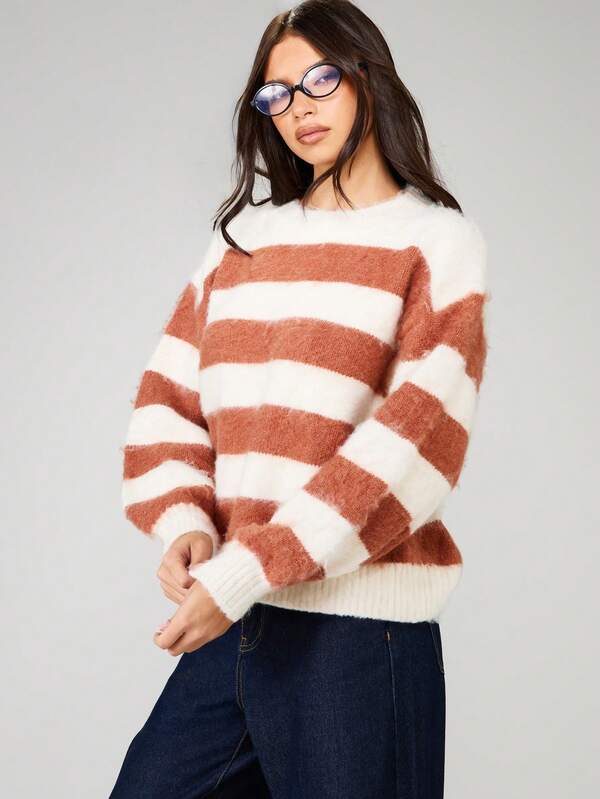 MISSGUIDED Oversized Striped Knit Sweater With Round Neck