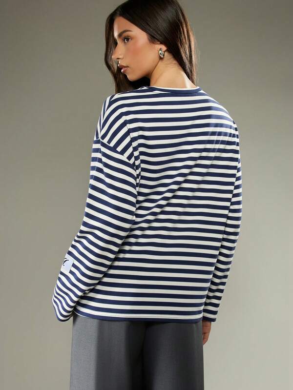 MISSGUIDED Oversized Striped Long Sleeve T-Shirt