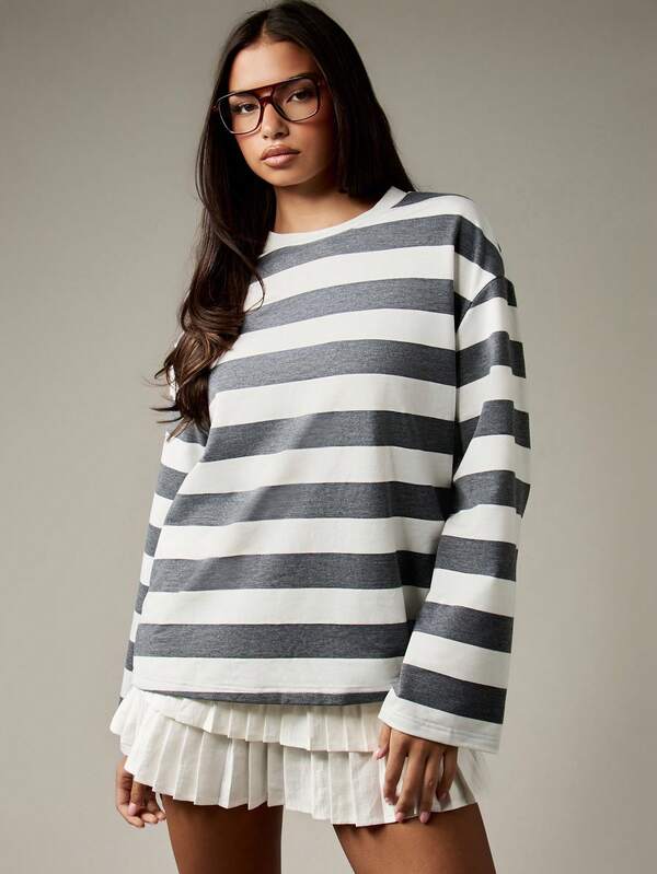 MISSGUIDED Oversized Striped T Shirt With Pleated Hem Details