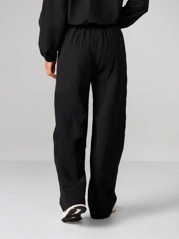 MISSGUIDED Oversized Track Pants With Elastic Waistband