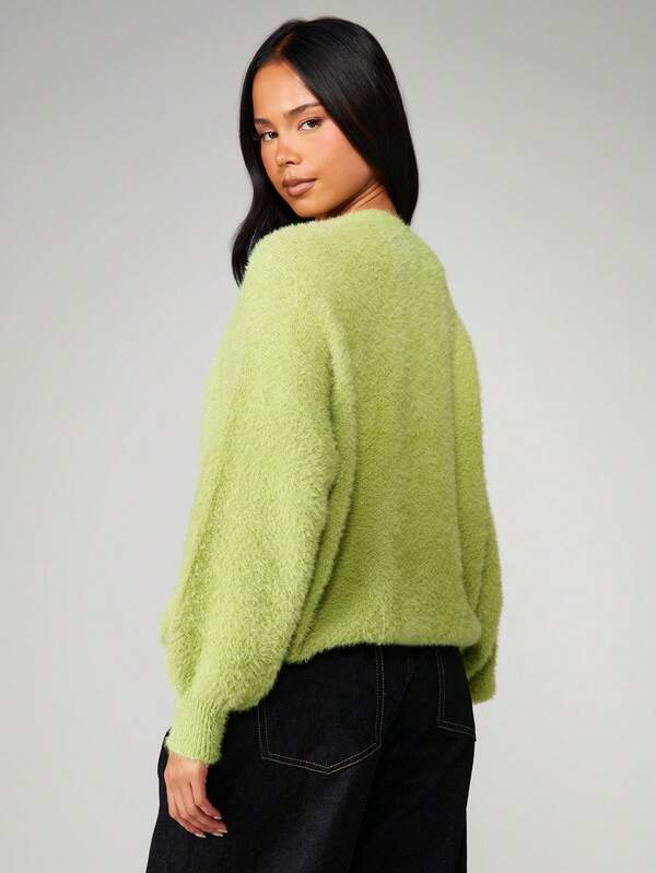 MISSGUIDED Oversized V Neck Fuzzy Knit Sweater