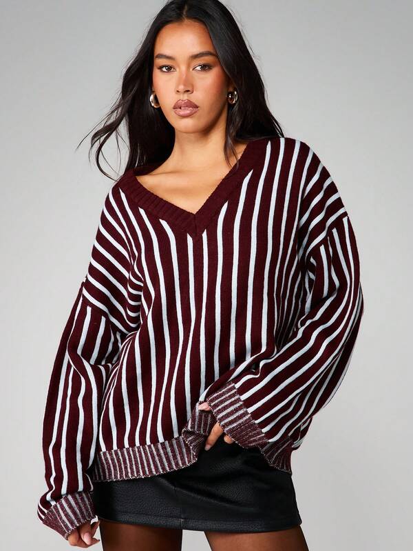 MISSGUIDED Oversized V-Neck Striped Knit Sweater