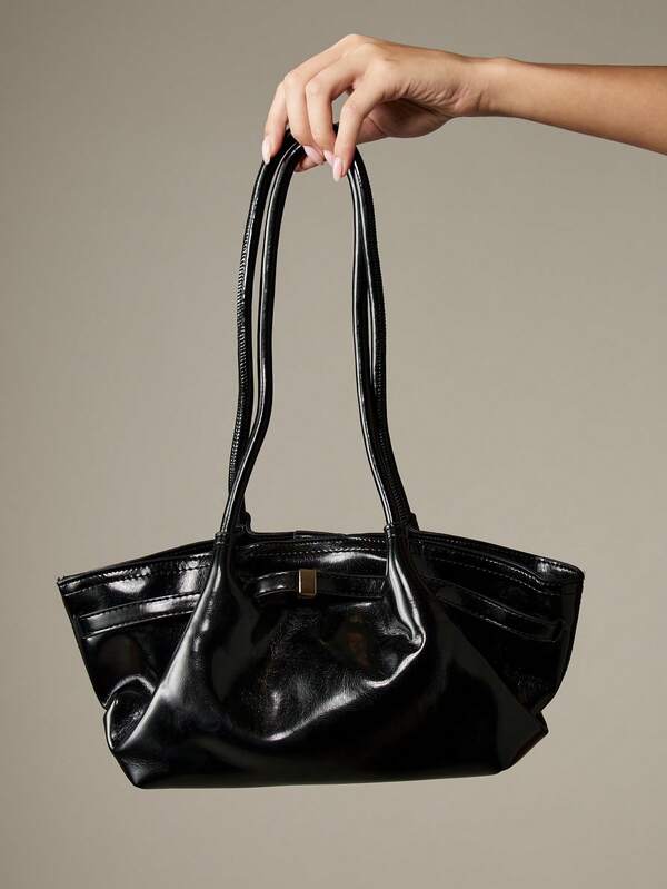 MISSGUIDED Patent Leather Shoulder Bag With Ruched Panels