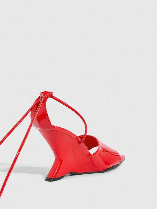 MISSGUIDED Patent Platform Wedge Sandals With Spiral Strap