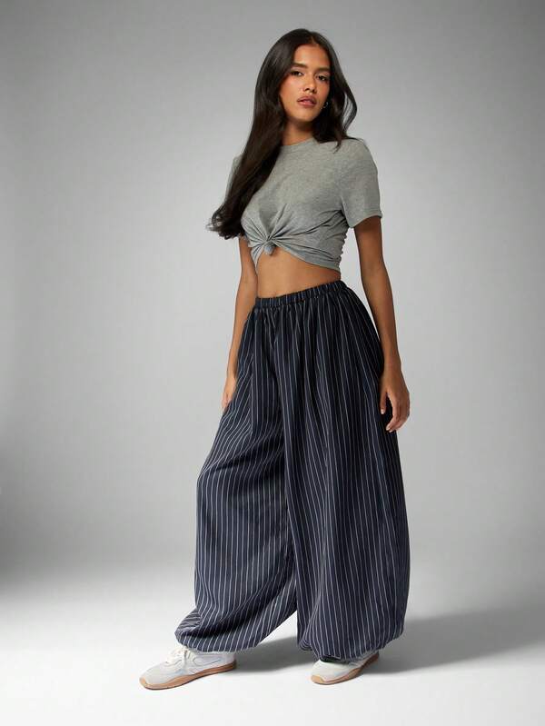 MISSGUIDED Pinstripe Balloon Palazzo Pants With Elastic Waist