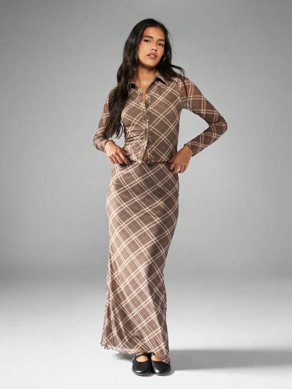 MISSGUIDED Plaid Button Up Crop Top With Maxi Skirt