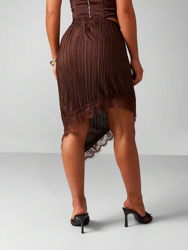 MISSGUIDED Pleated Midi Skirt With Lace Trim