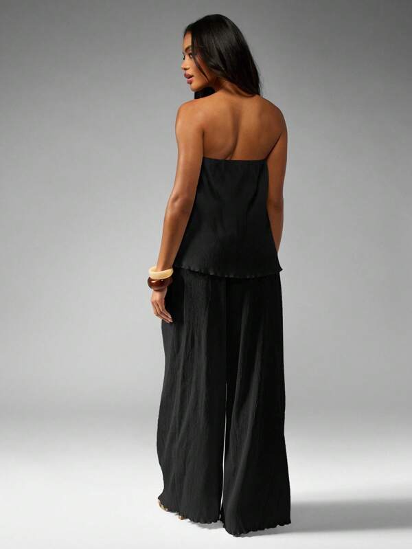 MISSGUIDED Plisse Bandeau Top With Wide Leg Palazzo Pants