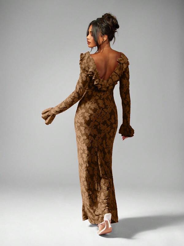 MISSGUIDED Plunge Neck Ruffle Long Sleeve Maxi Dress