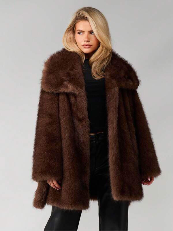 MISSGUIDED Plush Faux Fur Coat With Oversized Collar And Belt