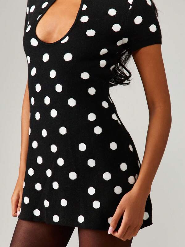 MISSGUIDED Polka Dot Knit Mini Dress With Keyhole Neckline