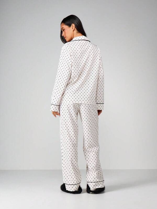 MISSGUIDED Polka Dot Pajama Set With Button Up Top