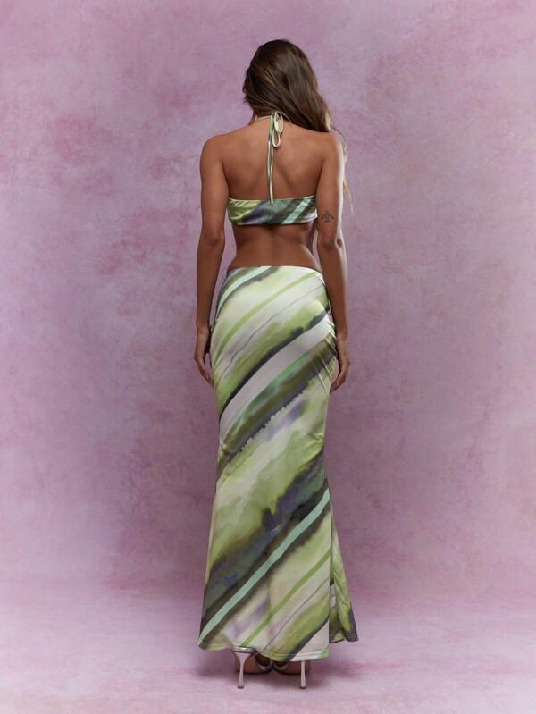 MISSGUIDED Printed Tulle Mesh Halter Neck Crop Top And Flare Hem Maxi Skirt Two Piece Co-Ord Set
