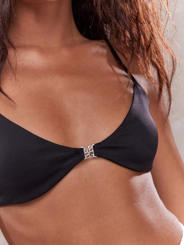 MISSGUIDED Rave Metal Logo Clasp Cami Bra Top