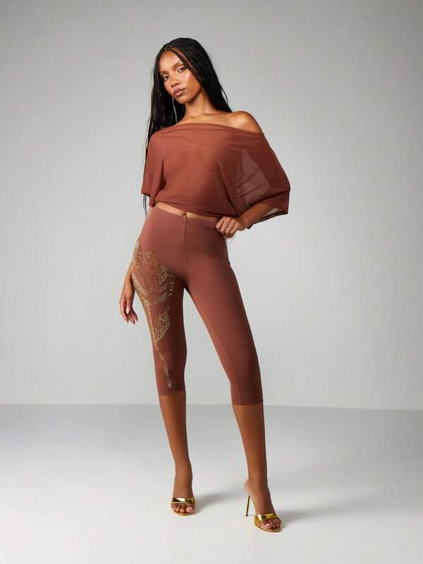 MISSGUIDED Rhinestone Rose Pattern Capri Leggings
