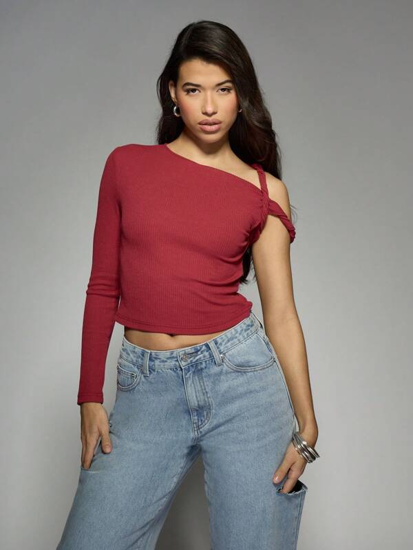 MISSGUIDED Ribbed Asymmetric One Shoulder Top With Twist Detail