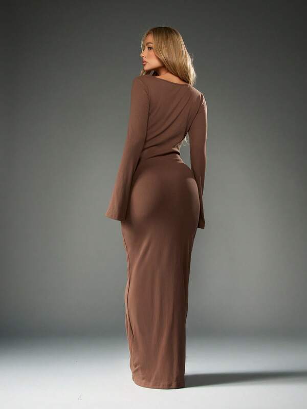 MISSGUIDED Ribbed Knit Bodycon Maxi Dress With Bell Sleeves