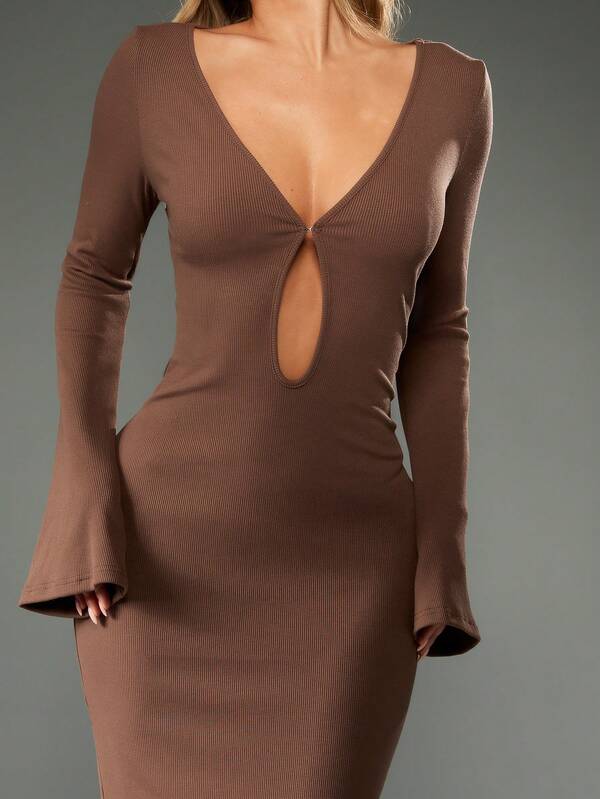 MISSGUIDED Ribbed Knit Bodycon Maxi Dress With Bell Sleeves