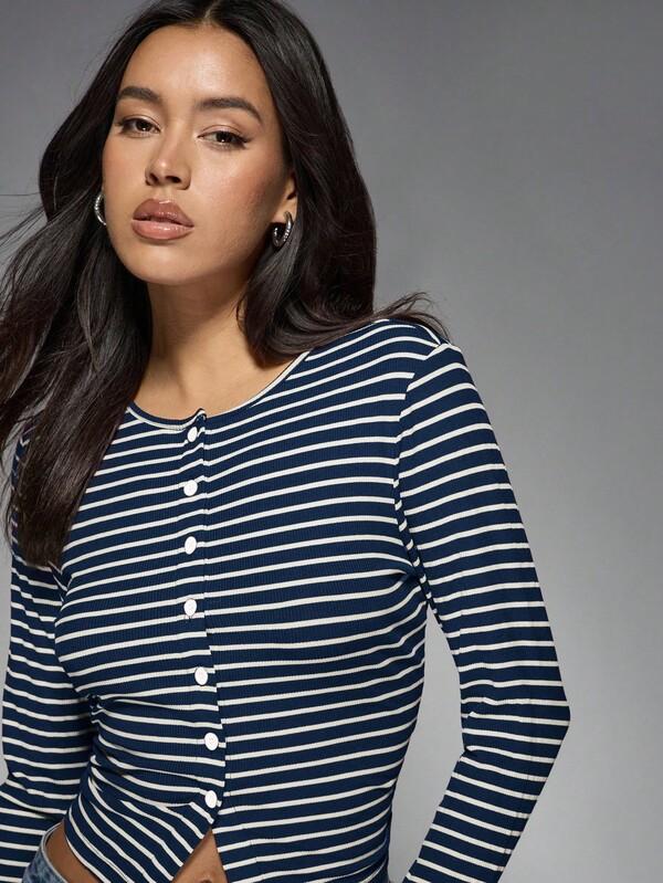 MISSGUIDED Ribbed Knit Button Front Crop Top With Nautical Stripes